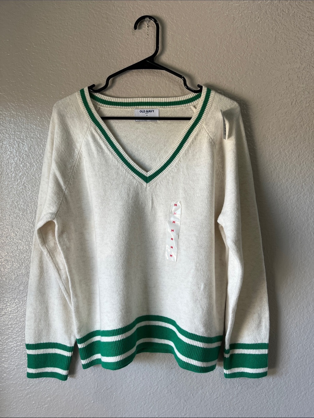 Old Navy Women's Cream V-Neck Sweater with Green Stripe TrimSz M Preppy Comfy